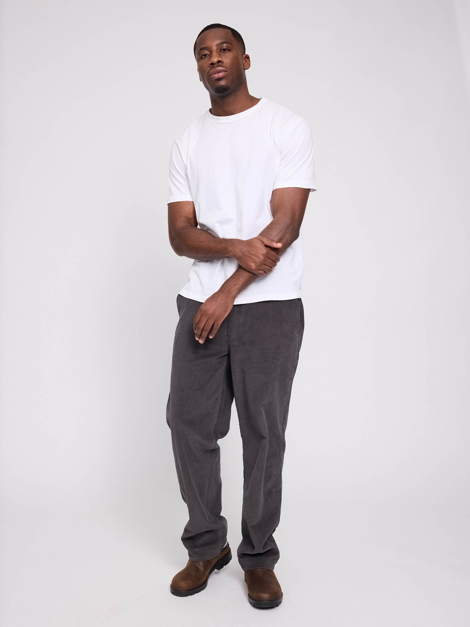 26306220_corduroy-pants-anthra_06