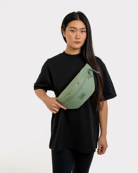 JOHNNY URBAN - ERIK LARGE HIP BAG Tasche sage green