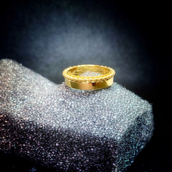 BAZOU - DOTTED EDGE Ring gold Edelstahl