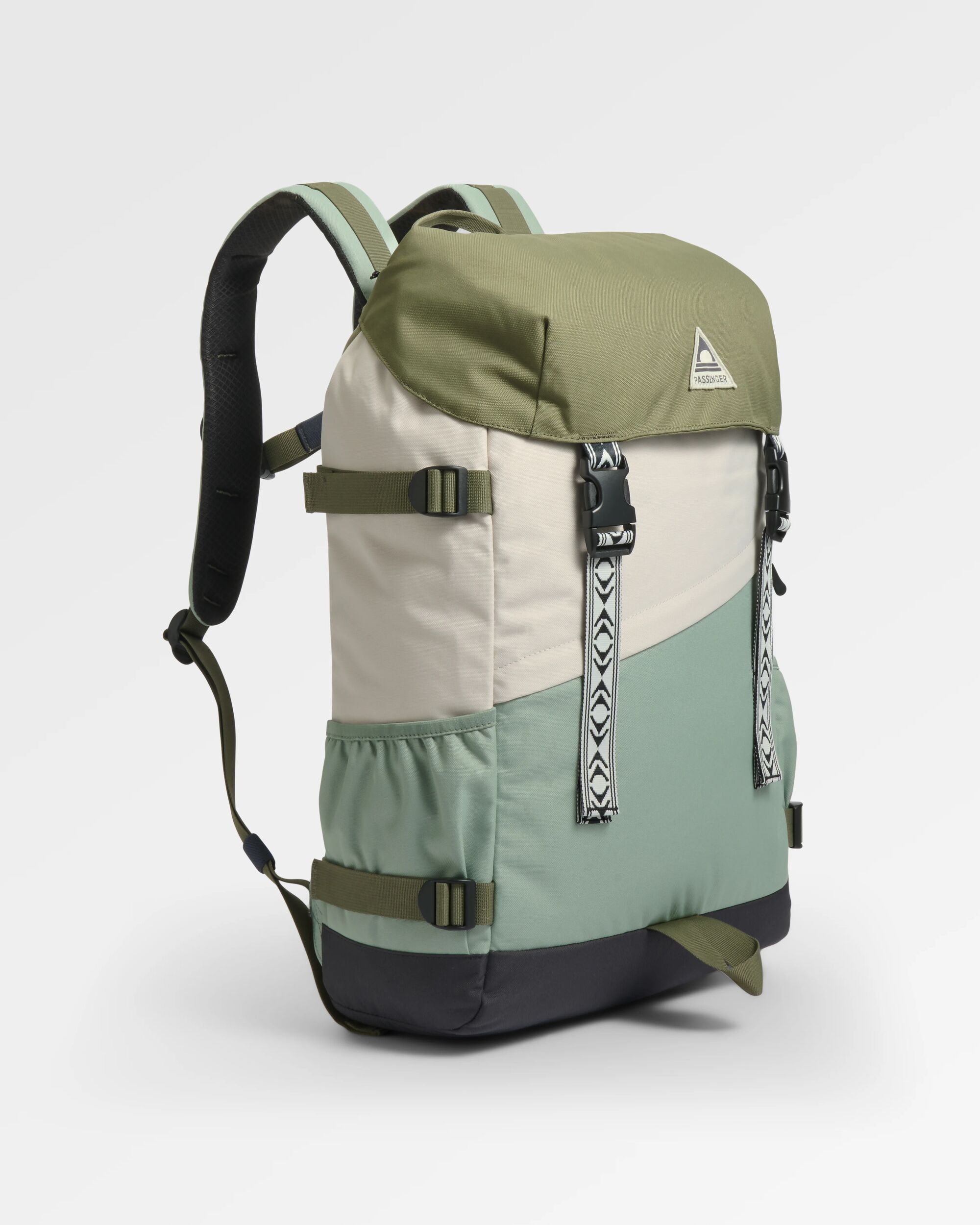 Boondocker-26L-Backpack-Pistachio_Misty-Grey-PIM7