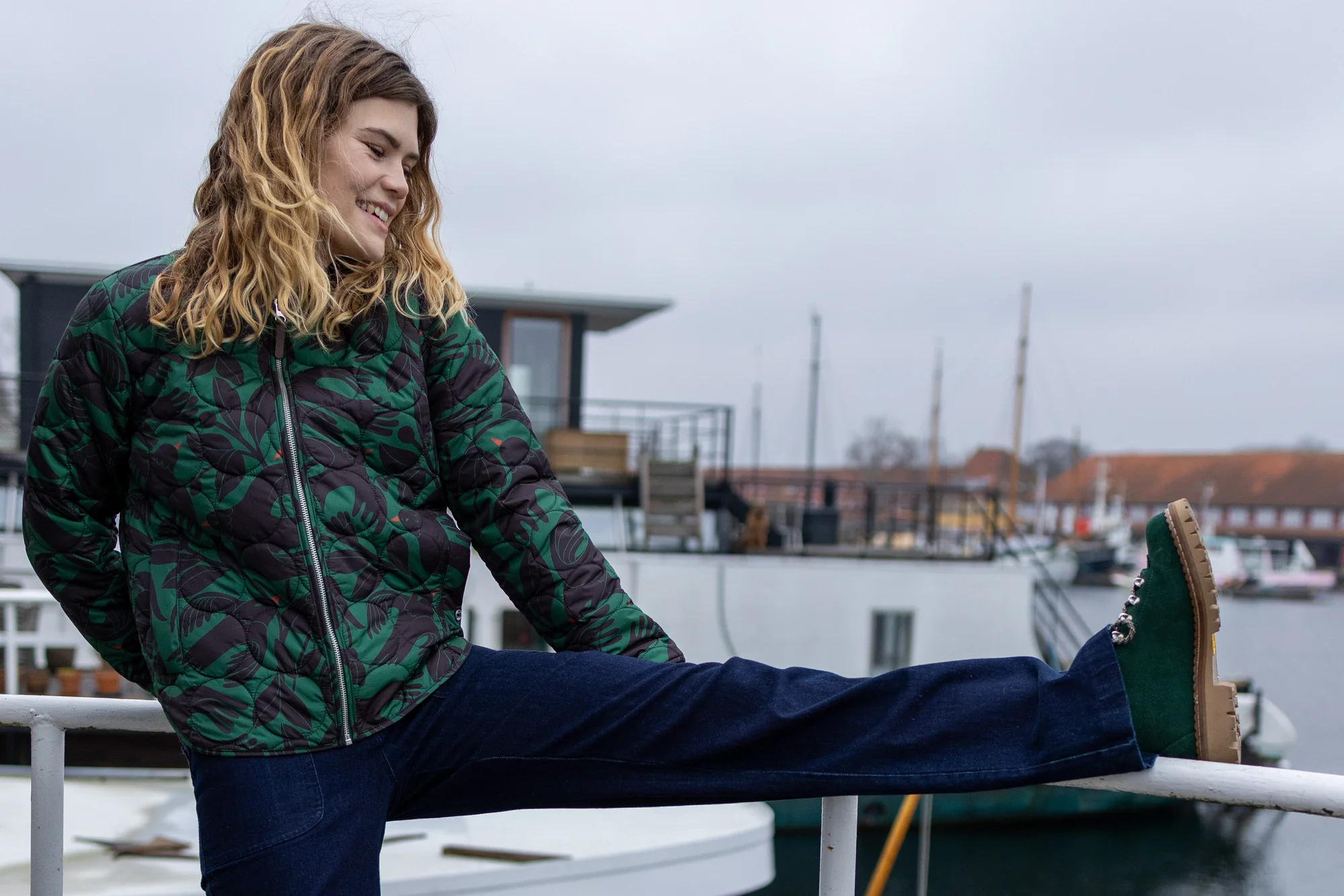 DaneCando_Thermo_AOP_Jacket_Dark_Pine_Black_BIRDIEUP-3