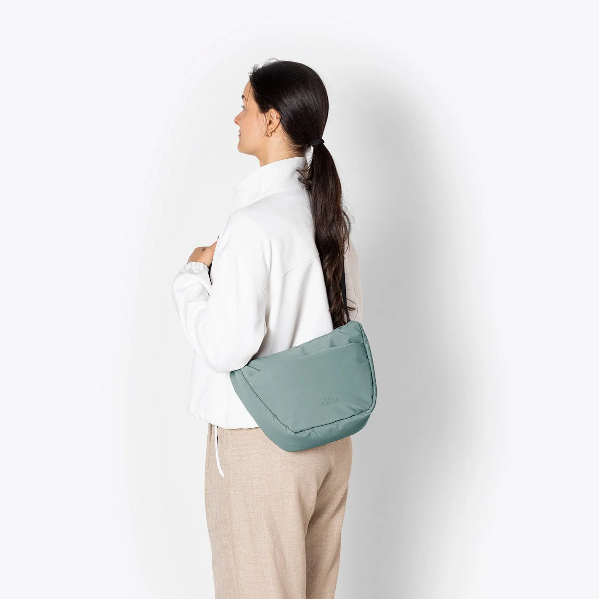 UA_Adam-Mini-Bag_Moss-Series_Pine-Green_10_c70aac07-17c3-4f80-bdcf-a9378a57f8ab