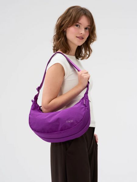 AEVOR - SLING BAG Tasche - electric fuchsia